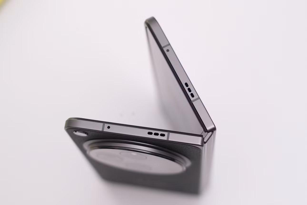 Oppo Find N3 - smartphone gập thách thức Galaxy Z Fold5 ảnh 5