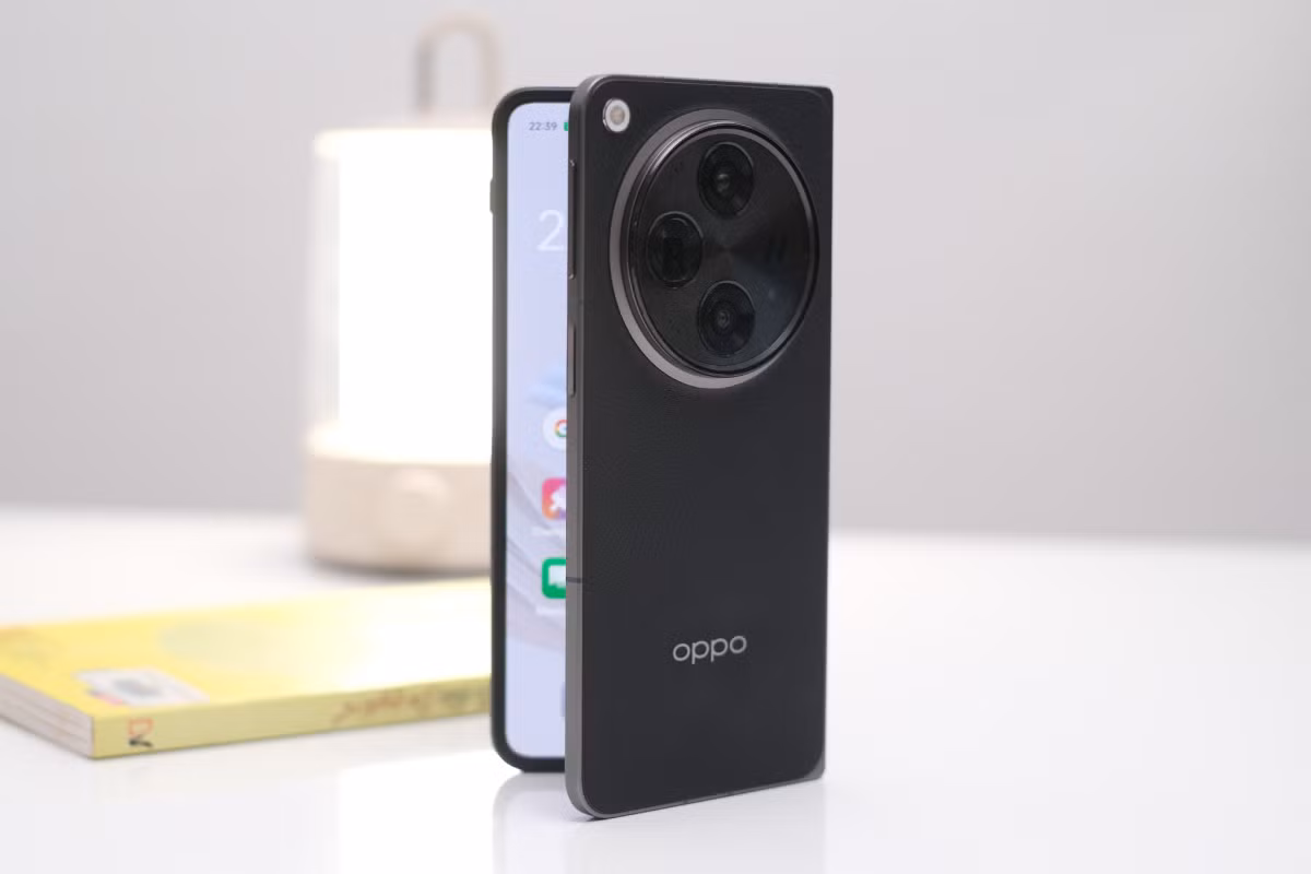 Oppo Find N3 - smartphone gập thách thức Galaxy Z Fold5 ảnh 1