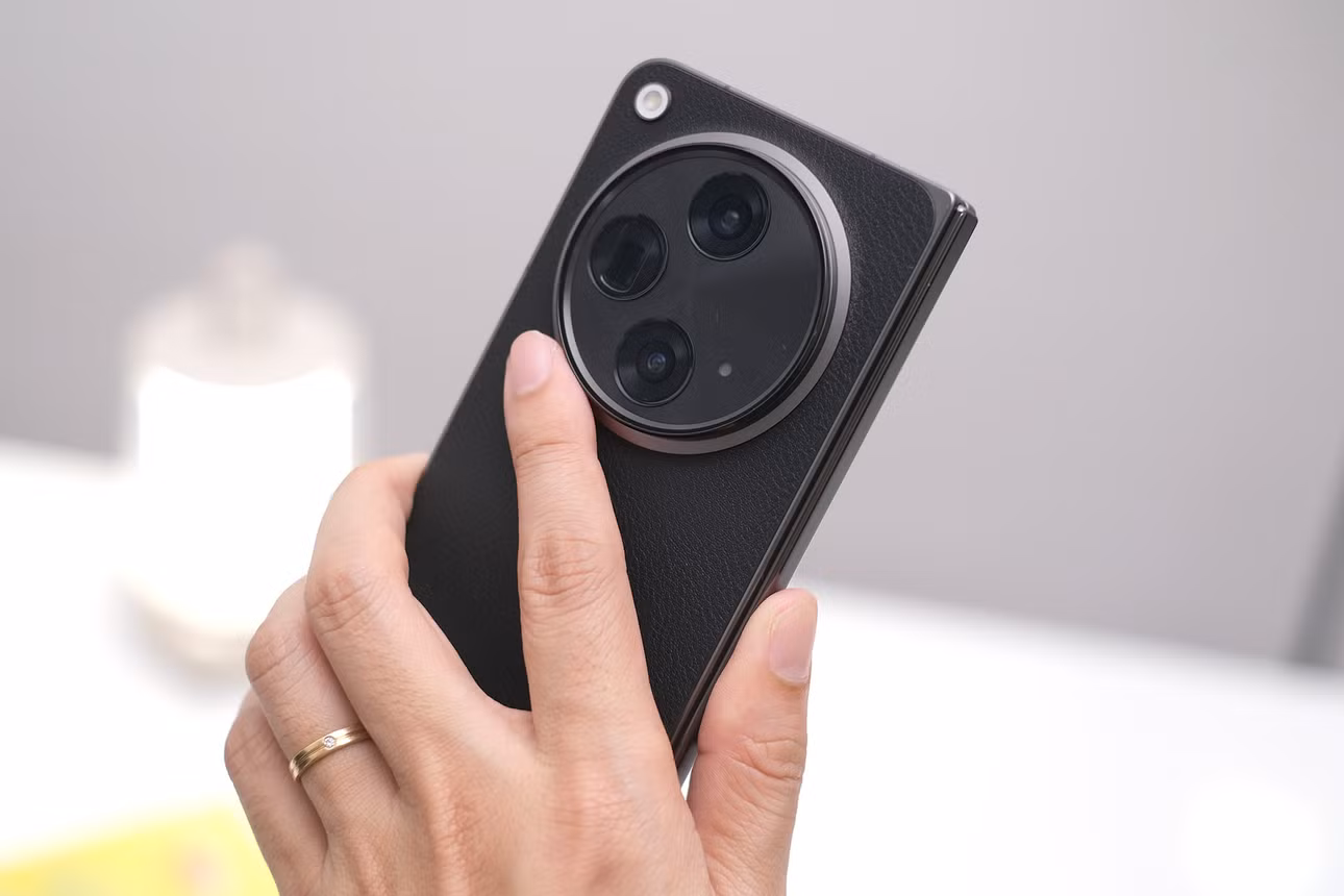 Oppo Find N3 - smartphone gập thách thức Galaxy Z Fold5 ảnh 10