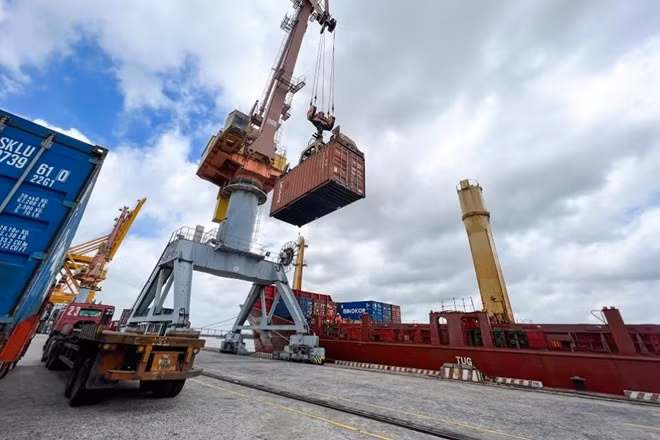 Tăng tốc và bứt phá để đạt mục tiêu phát triển kinh tế - xã hội của năm 2025 và cả nhiệm kỳ. Ảnh: Hải Nguyễn