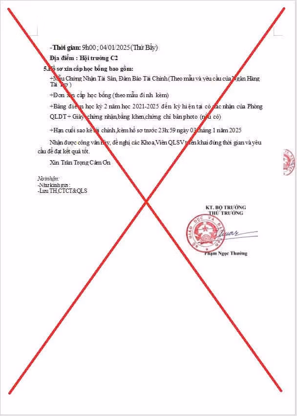 Văn bản giả mạo con dấu và chữ ký lãnh đạo Bộ GD&amp;ĐT.