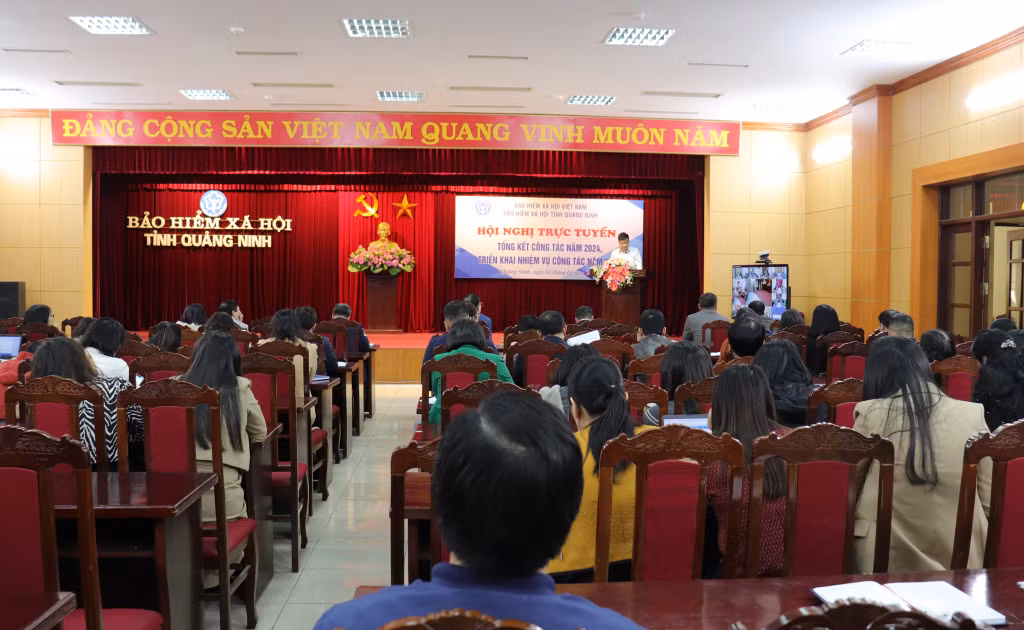 Quang cảnh hội nghị.