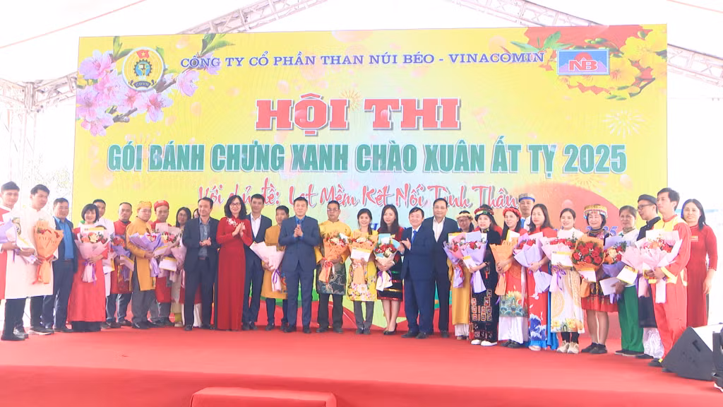 Hội thi gói bánh chưng xanh đã trở thành một nét đẹp riêng có của Công ty Cổ phần Than Núi Béo mỗi khi Tết đến, Xuân về. 
