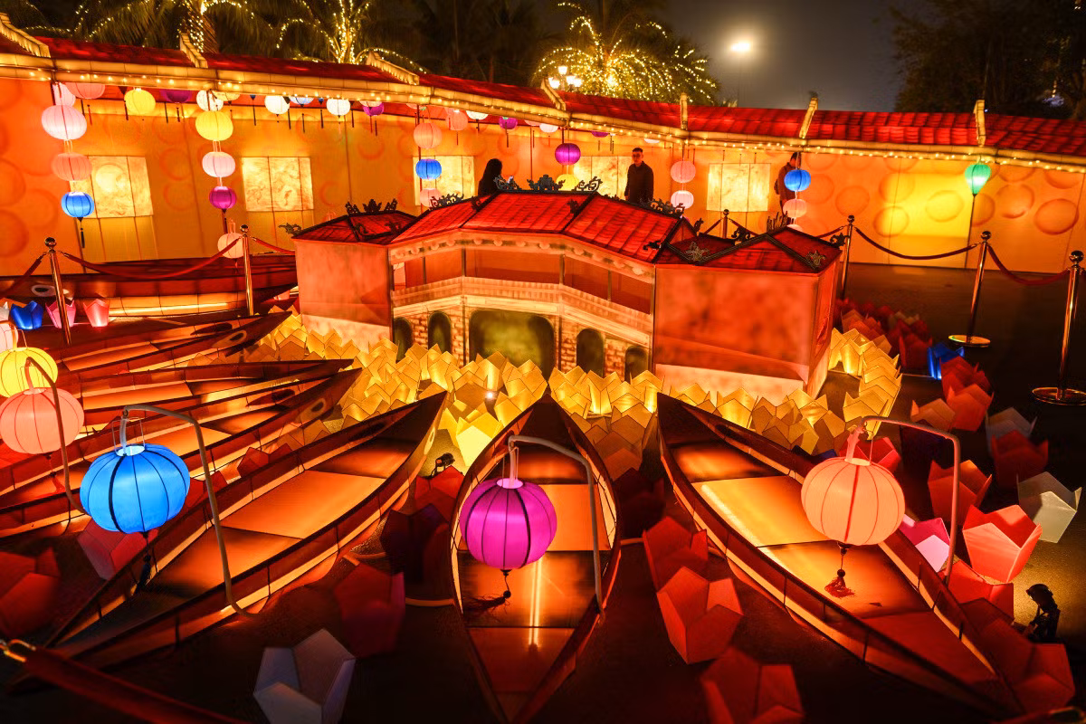 Lễ trao giải tổ chức tối 18/1 tại khu đô thị Ocean City (Văn Giang, Hưng Yên), nằm trong khuôn khổ lễ hội "Ánh sáng phương Đông". Hồn thiêng Đất Việt được lấy cảm hứng từ những nét đặc trưng văn hóa của Hội An (Quảng Nam) với các chi tiết phố cổ, chùa Cầu, đèn hoa đăng. Đây là công trình có quy mô lớn, trưng bày trên cung đường dài dài 70m với chiều rộng 20m, được ghi nhận cụm đèn lồng có kích thước lớn nhất Việt Nam.