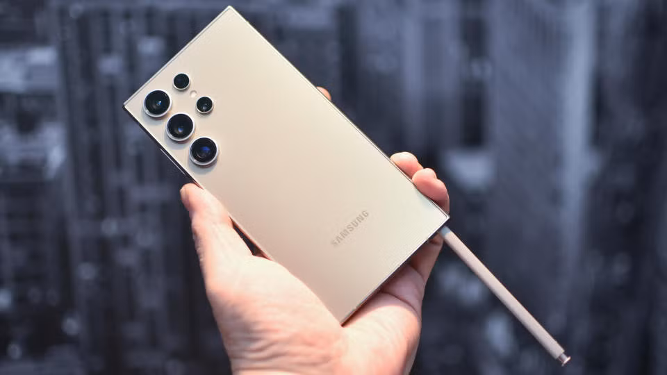 Samsung Galaxy S25 series tập trung vào tính năng AI. Ảnh: Yahoo Tech