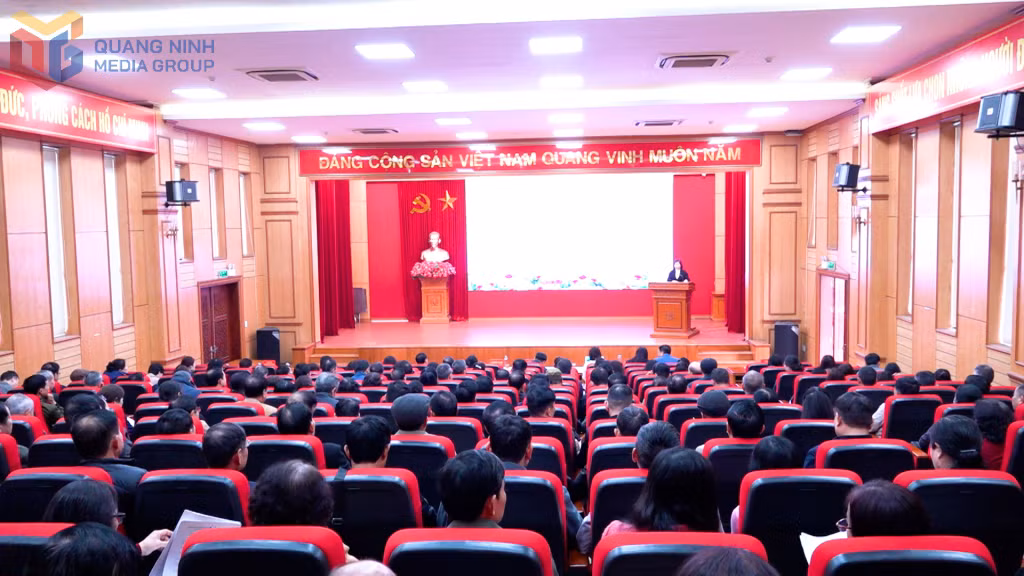 Quang cảnh Hội nghị.