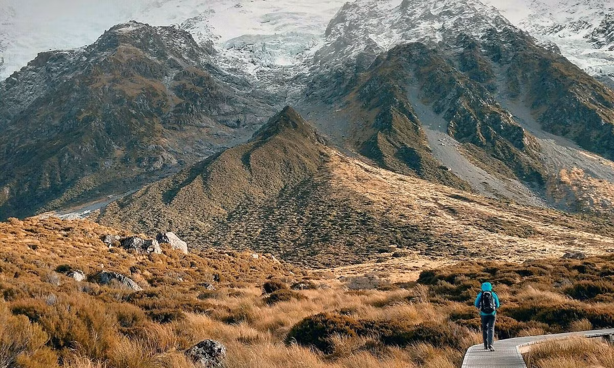 New Zealand thăng 5 hạng so với năm trước. Vị trí biệt lập còn hơn Australia khiến tỷ lệ du khách gặp phải tội phạm ngẫu nhiên giảm đi đáng kể. Ảnh: Business Traveler USA