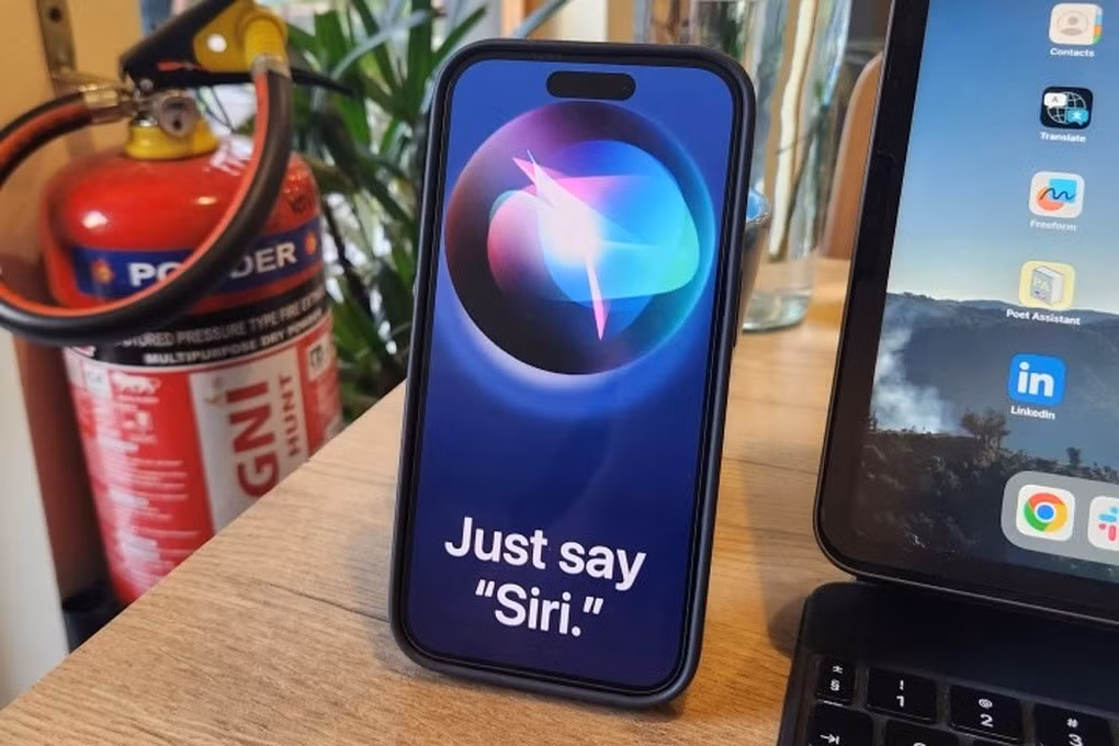 Siri được kỳ vọng sẽ trở nên thông minh hơn nhờ AI tạo sinh (Ảnh: DigitalTrends).