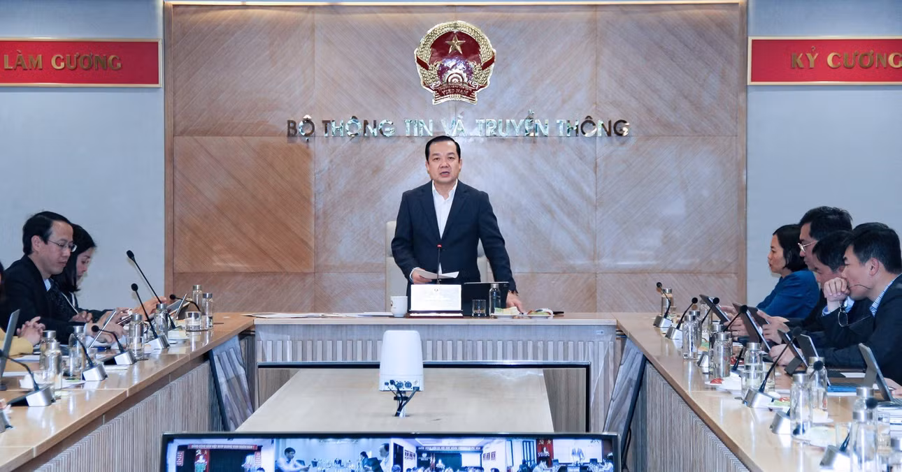 Thứ trưởng Phạm Đức Long đánh giá 2 năm qua chương trình IPv6 For Gov đã đạt được những bước tiến quan trọng. (Ảnh: T.Trang)