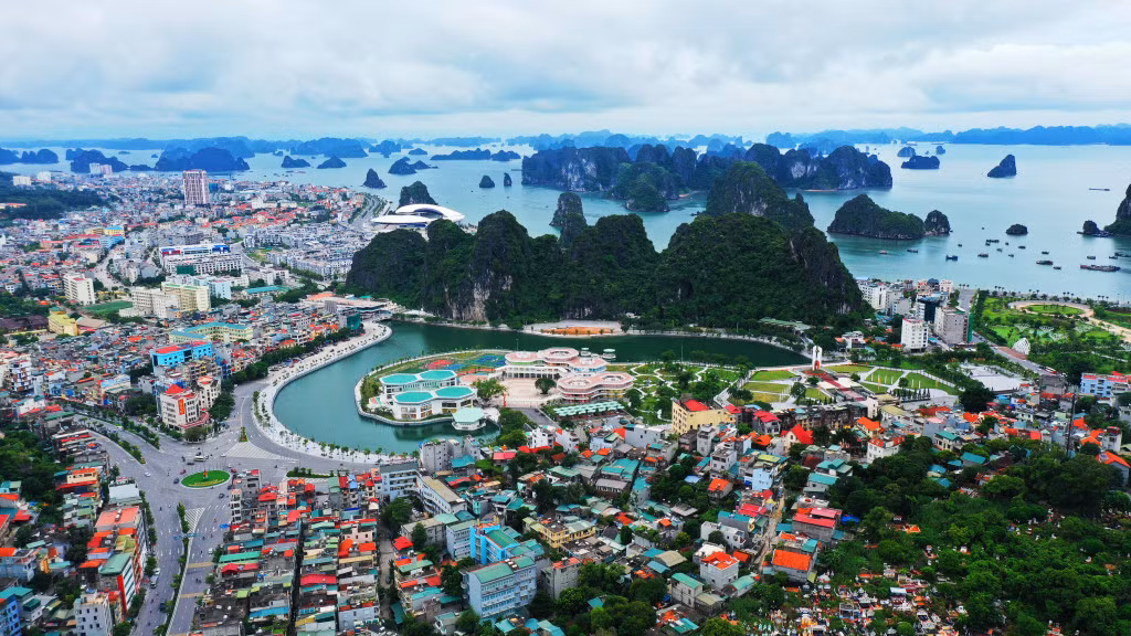 Một góc đô thị ở Quảng Ninh. Ảnh: Đỗ Phương