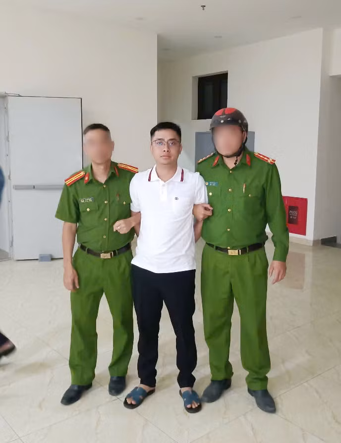 Đối tượng Bùi Đình Khánh