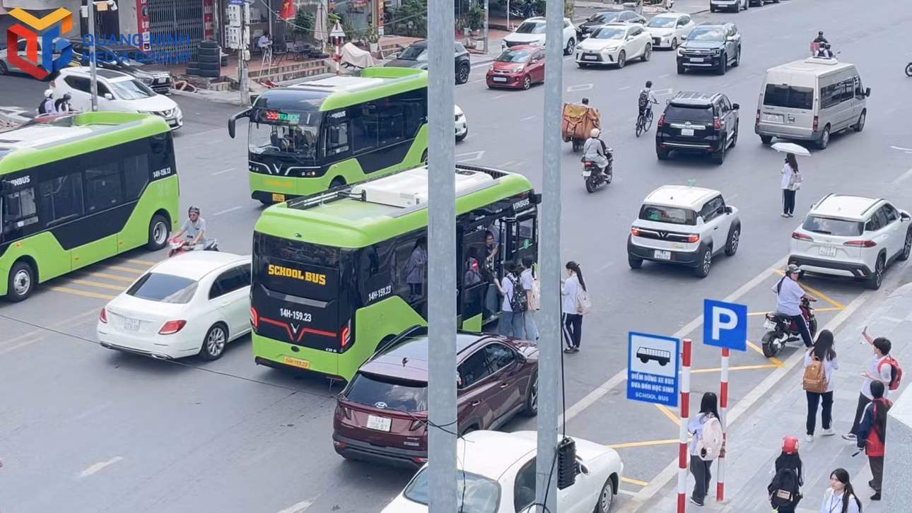 bqn_tl_truoc-cong-bao-ptth-quang-ninh.jpg