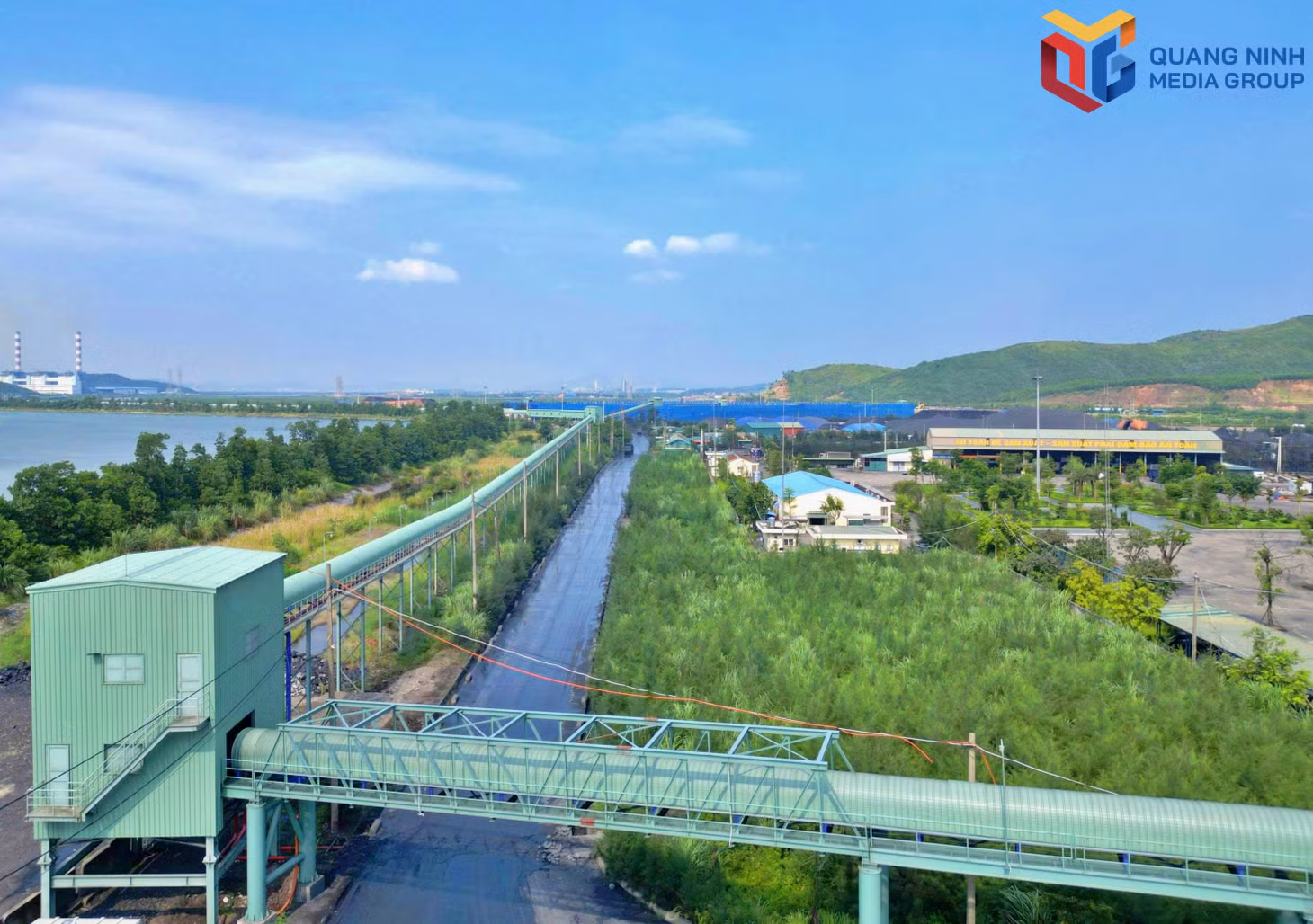 bqn_tr_bang-tai.jpg
