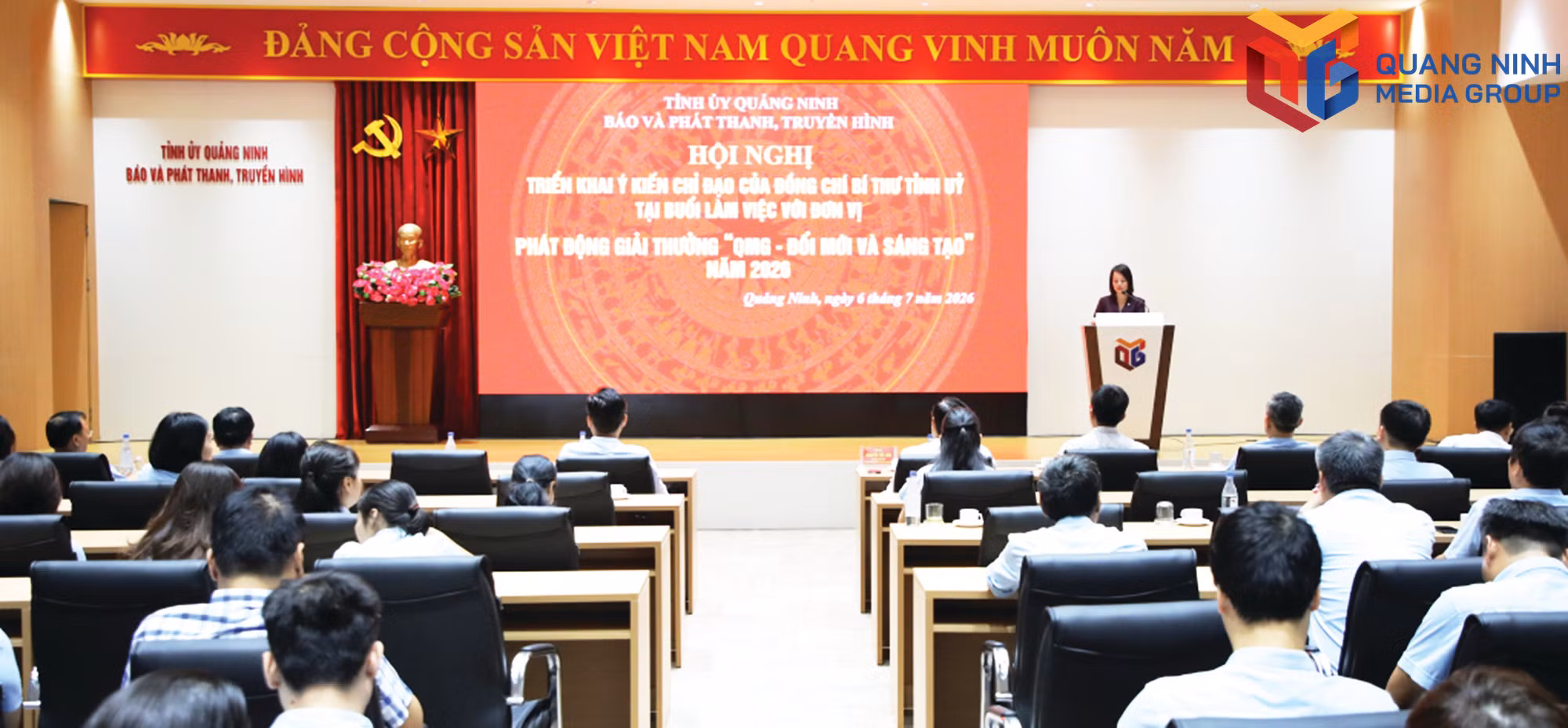 bqn_tr_tr42-43-bao-va-ptth-qn-phat-dong-giai-thuong.jpg