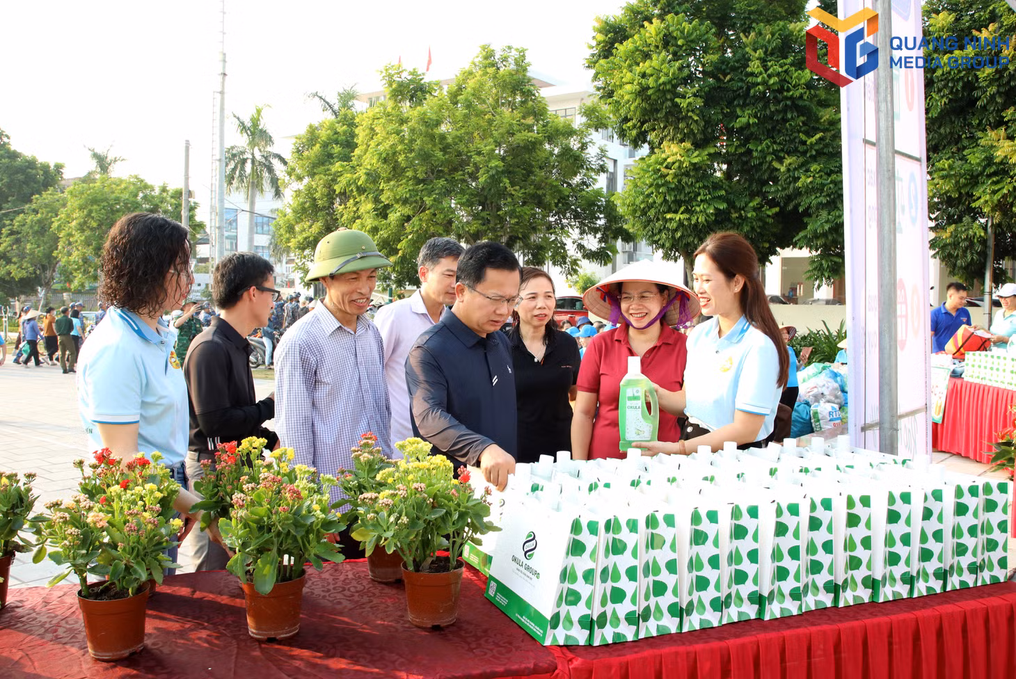 bqn_tr_2510-tham-gian-hang.jpg