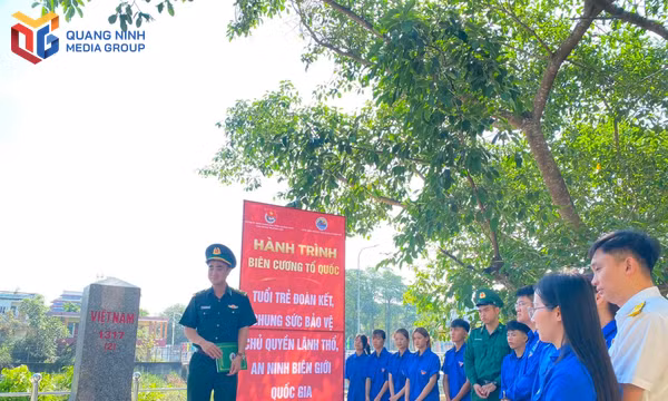 Thanh niên trong kỷ nguyên mới vững lý tưởng, giàu khát vọng cống hiến - Bài 2: Định hướng đúng, vững bước đường dài