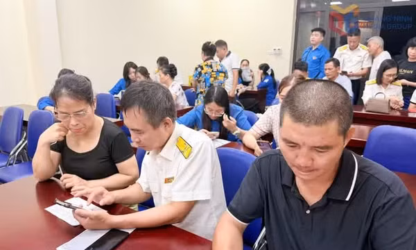 Chi bộ Thuế cơ sở 1 đổi mới phương thức lãnh đạo, nâng cao hiệu quả phục vụ nhân dân