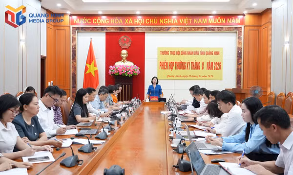 Thường trực HĐND tỉnh họp phiên thường kỳ tháng 8