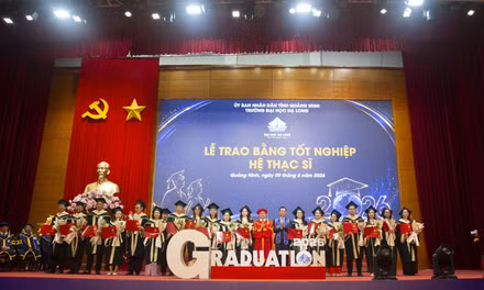 Tạo nền tảng phát triển từ nguồn nhân lực chất lượng cao