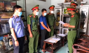 Bắt tạm giam Phó giám đốc Sở Y tế và nguyên giám đốc CDC Trà Vinh