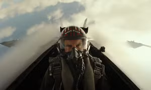"Top Gun: Maverick" đang giúp Tom Cruise bước vào câu lạc bộ khai trương 100 triệu USD