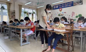 Mỗi thầy, cô giáo là một tấm gương đạo đức, tự học và sáng tạo