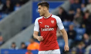 Cầu thủ đầu tiên rời Arsenal trong mùa Hè