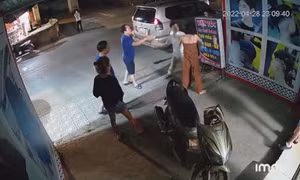 Xác minh vụ cán bộ phường nửa đêm đến nhà bắt, đánh phụ nữ