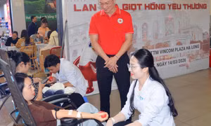 Tiếp nhận 168 đơn vị máu tại chương trình “Lan tỏa giọt hồng yêu thương”