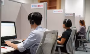 Bài thi IELTS trên giấy sẽ ngừng trên toàn cầu từ giữa năm 2026