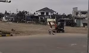 Vướng vào dây cáp trên đường, người đi xe máy tử vong ở Hải Phòng