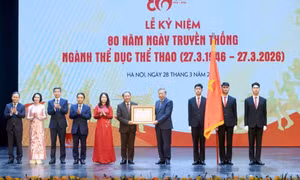 Phát triển thể dục thể thao đại chúng là nhiệm vụ trung tâm và bao trùm trong giai đoạn mới