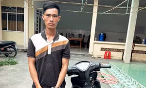 Công an An Giang truy bắt nóng đối tượng trộm xe mô tô rồi bỏ chạy
