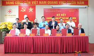 Ký kết hỗ trợ chuyên môn cho y tế tuyến xã