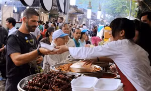 Du khách Việt ngày càng ưu tiên trải nghiệm món ăn địa phương khi lựa chọn điểm đến