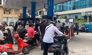 Bộ Tài chính đề xuất đưa thuế nhập khẩu xăng dầu về 0%