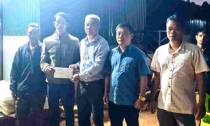 Bé trai đuối nước tử vong khi cùng ba mẹ đi thăm nương rẫy