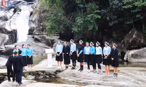 Sân khấu hoá hát Sóong cọ thế nào cho hấp dẫn?