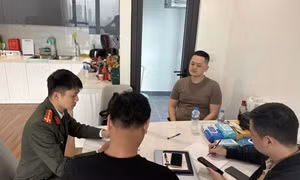 Đột kích 4 địa điểm ở Hà Nội, phá ổ nhóm giả danh cảnh sát Nhật Bản lừa đảo chiếm đoạt 11 tỉ đồng