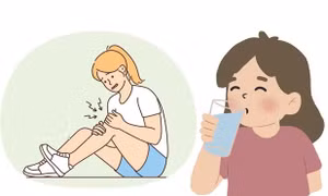 Đau khớp buổi sáng và bí quyết uống nước ấm của người Nhật