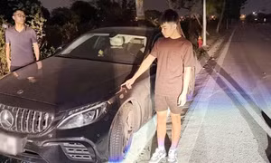 Công an phường Phú Diễn bắt được thủ phạm trộm ô tô Mercedes sau 1 ngày