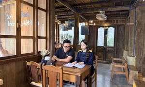 Đồng hành cùng hộ kinh doanh thực hiện kê khai thuế