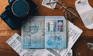 Cảnh giác bẫy lừa đảo dịch vụ visa nhanh, “bao đậu” 100%