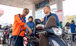 Bộ Công Thương đề xuất doanh nghiệp xăng dầu tự quyết giá bán lẻ