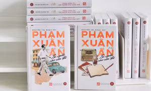 Ra mắt ấn bản kỷ niệm của tác phẩm "Phạm Xuân Ẩn - tên người như cuộc đời"