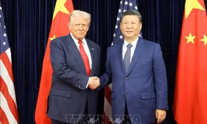 Chủ tịch Trung Quốc Tập Cận Bình điện đàm với Tổng thống Mỹ Donald Trump