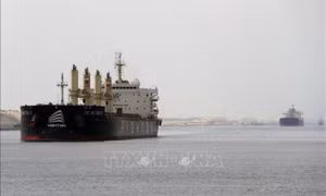 Nối lại hoạt động vận chuyển qua Kênh đào Suez