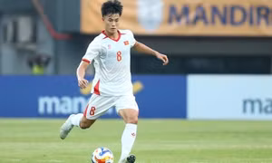 Văn Trường phải phẫu thuật, chính thức lỡ SEA Games 33