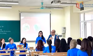 "Xây dựng đội ngũ nhà giáo hội tụ tri thức, nhân văn và khát vọng phụng sự"