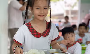  Những thực phẩm cần lưu ý với trẻ lứa tuổi học đường